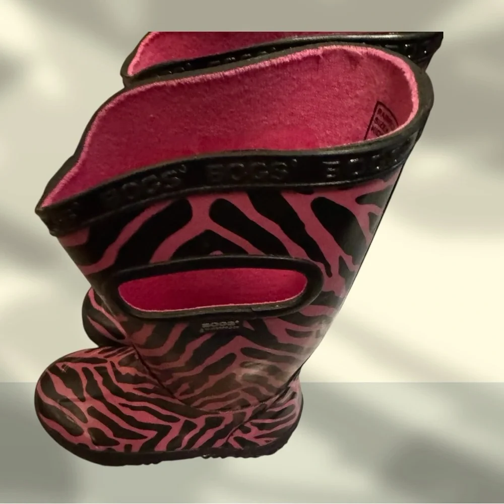 Bogs Kids Pink and Black Zebra Rain Boots